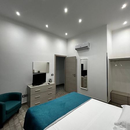 Naxos Apartments Giardini Naxos Kültér fotó